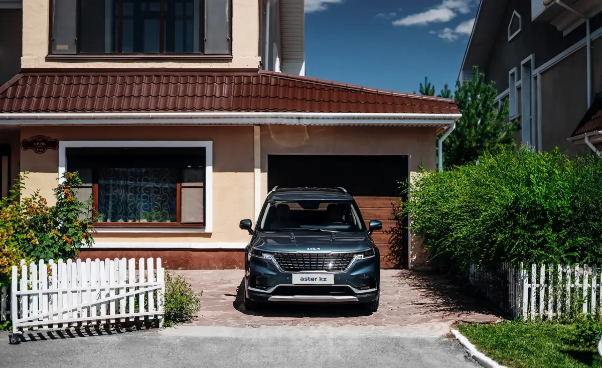 2023 Kia Carnival