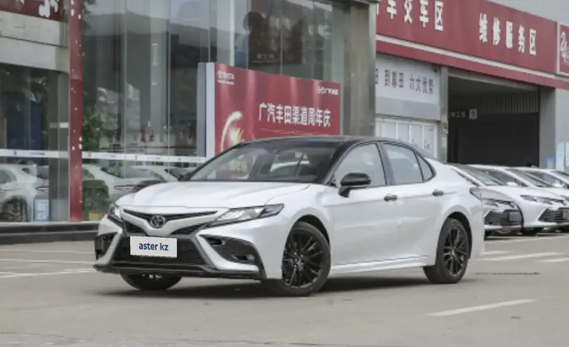 Toyota Camry 2023 года за 13 500 000 тг. в Алматы