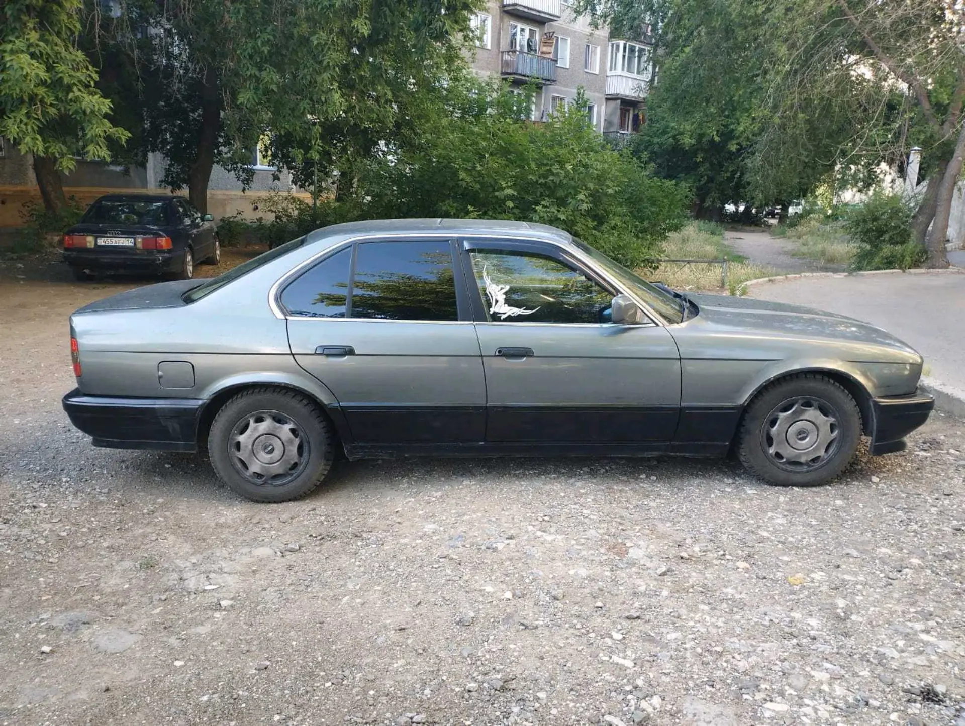 BMW 5 серии 1990