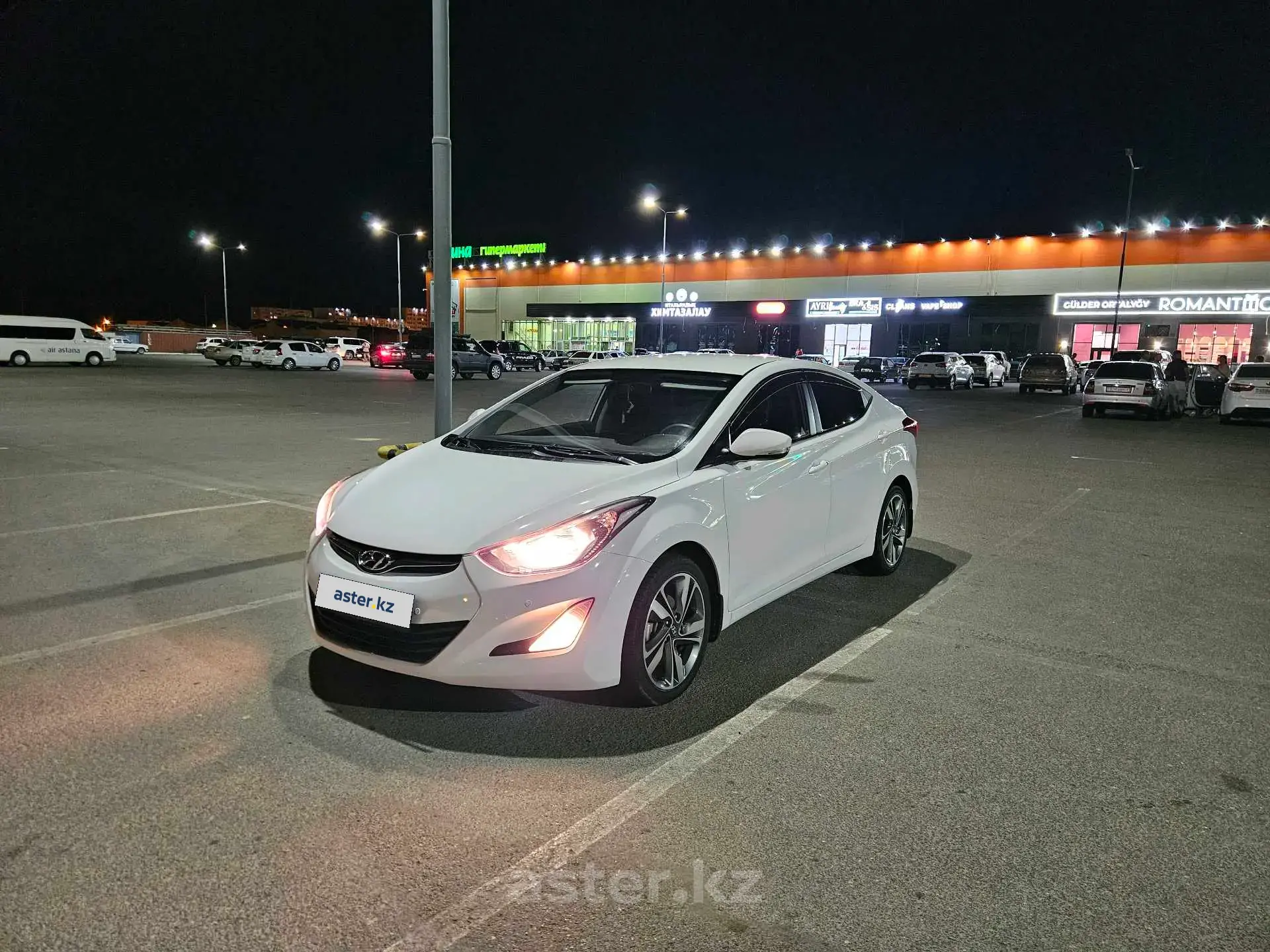 Hyundai Elantra 2014