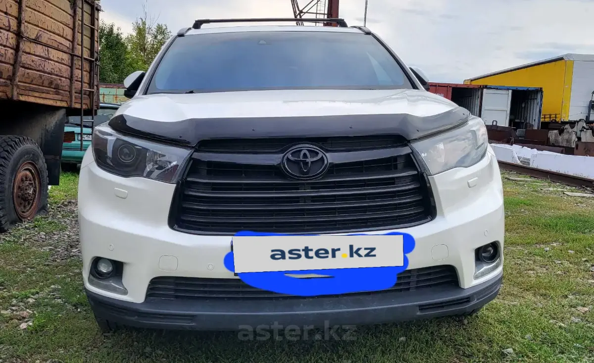 Купить Toyota Highlander 2014 года в Костанае, цена 18000000 тенге. Продажа  Toyota Highlander в Костанае - Aster.kz. №c899357