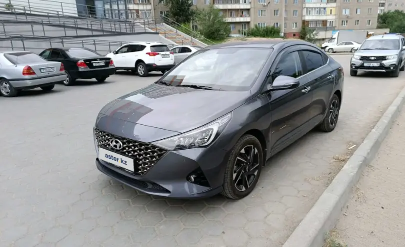 Hyundai Accent 2022 года за 9 800 000 тг. в Семей