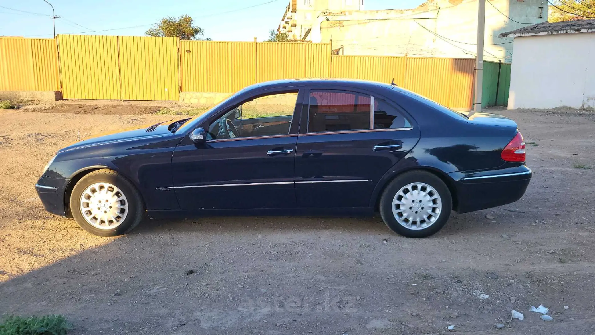 Mercedes-Benz E-Класс 2004