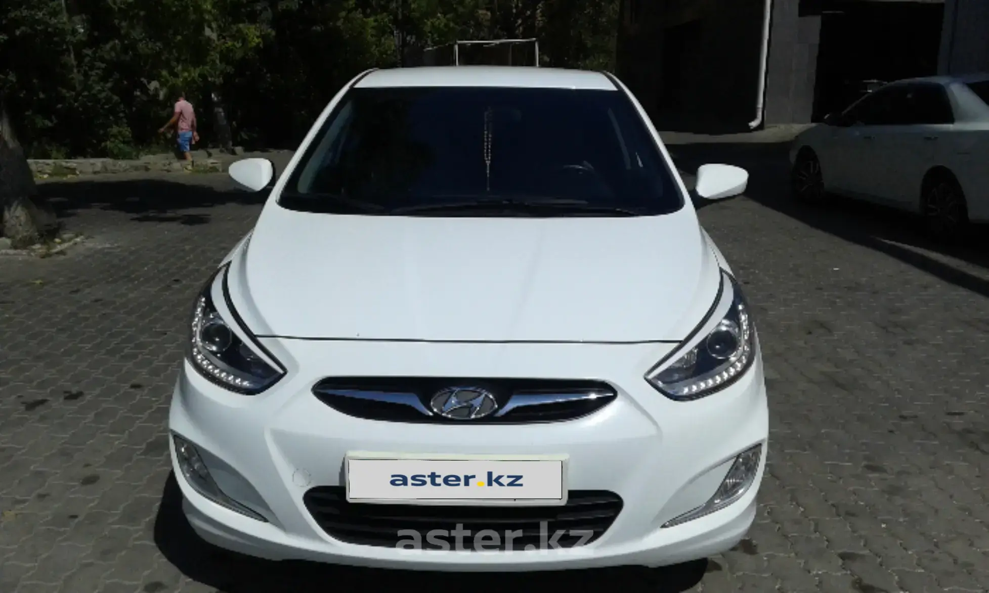 Hyundai Accent 2013