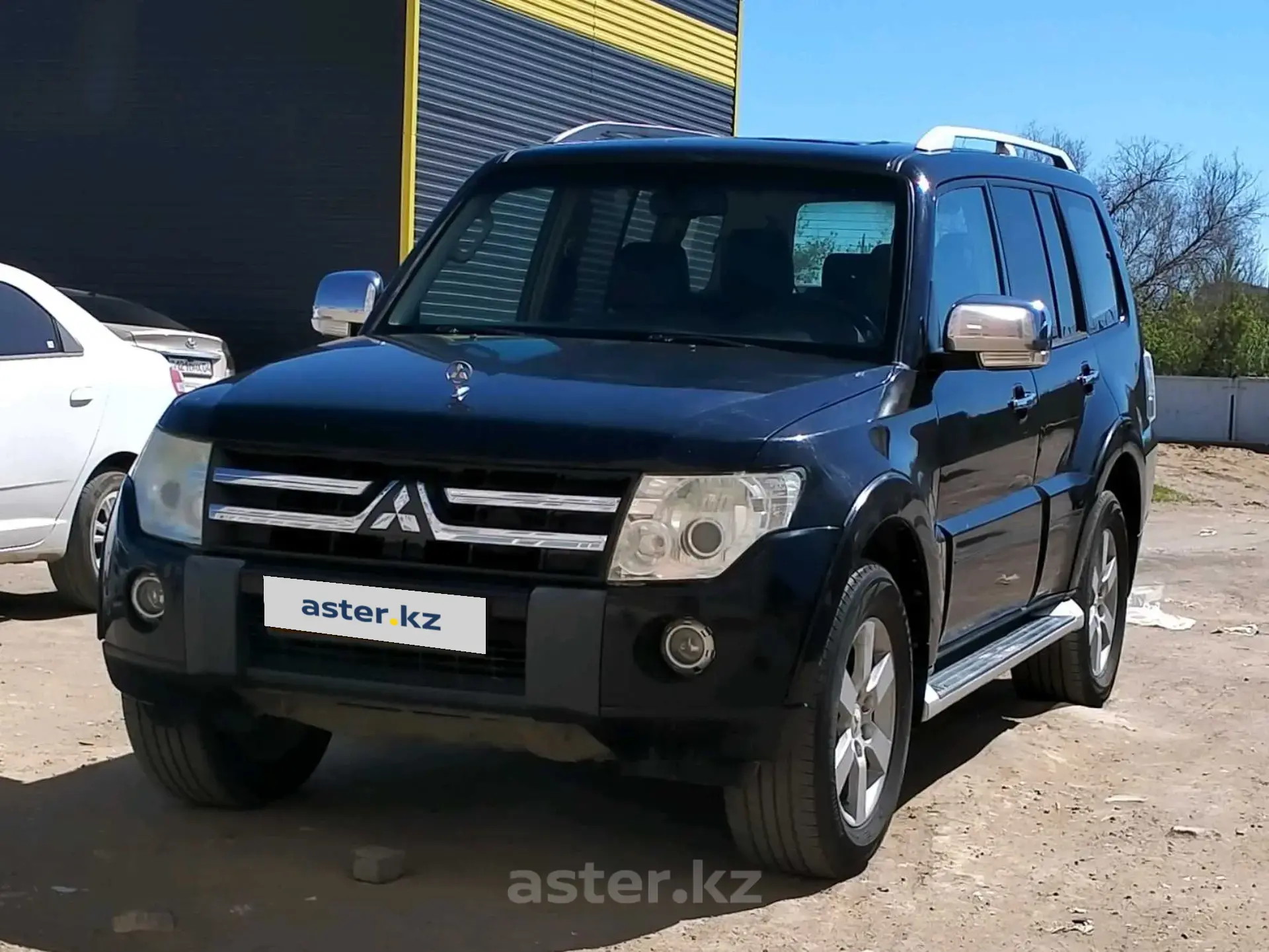 Mitsubishi Pajero 2007