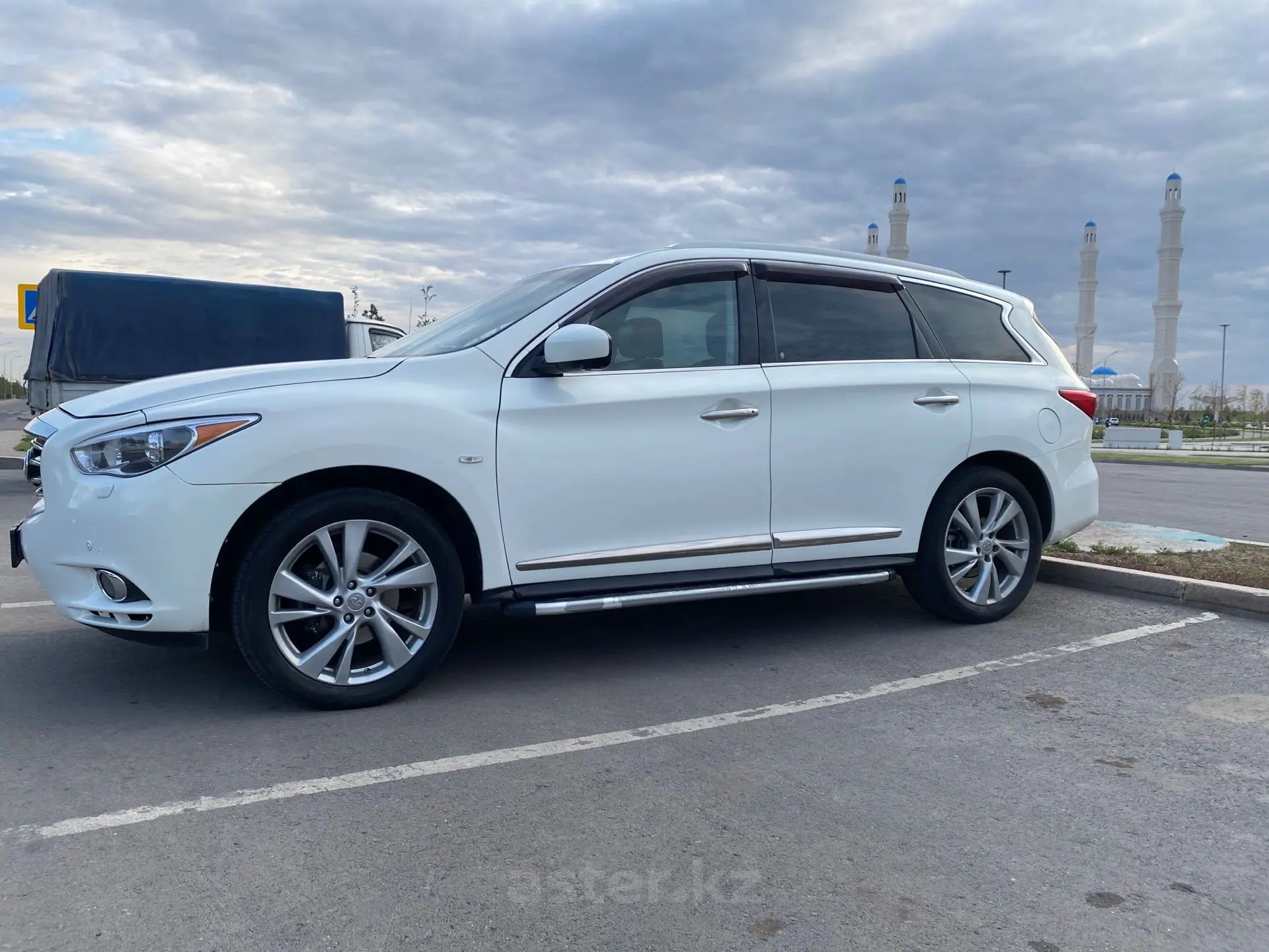 Infiniti QX60 2014