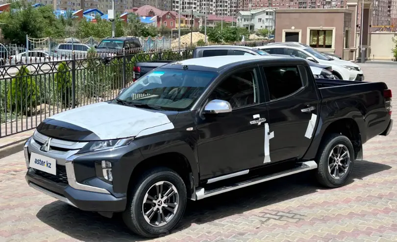 Mitsubishi L200 2022 года за 17 500 000 тг. в Алматы