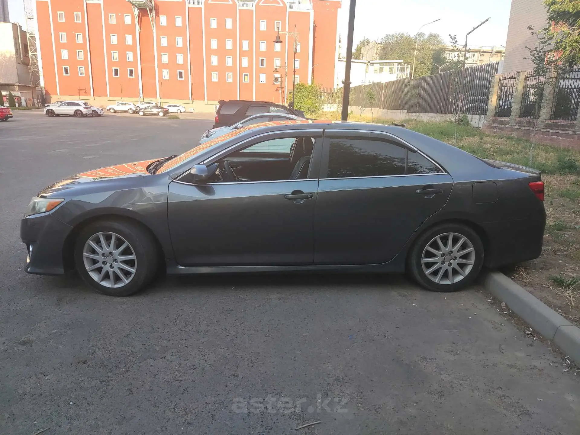 Toyota Camry 2014