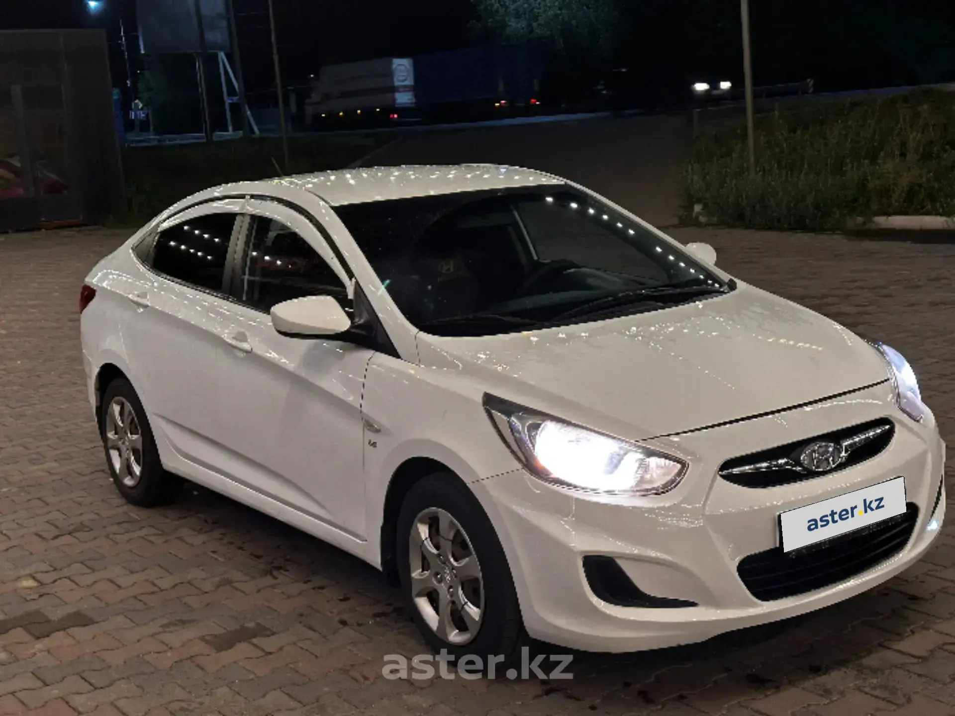 Hyundai Accent 2013