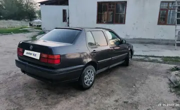 Volkswagen Vento 1994 года за 1 200 000 тг. в Жетысуская область