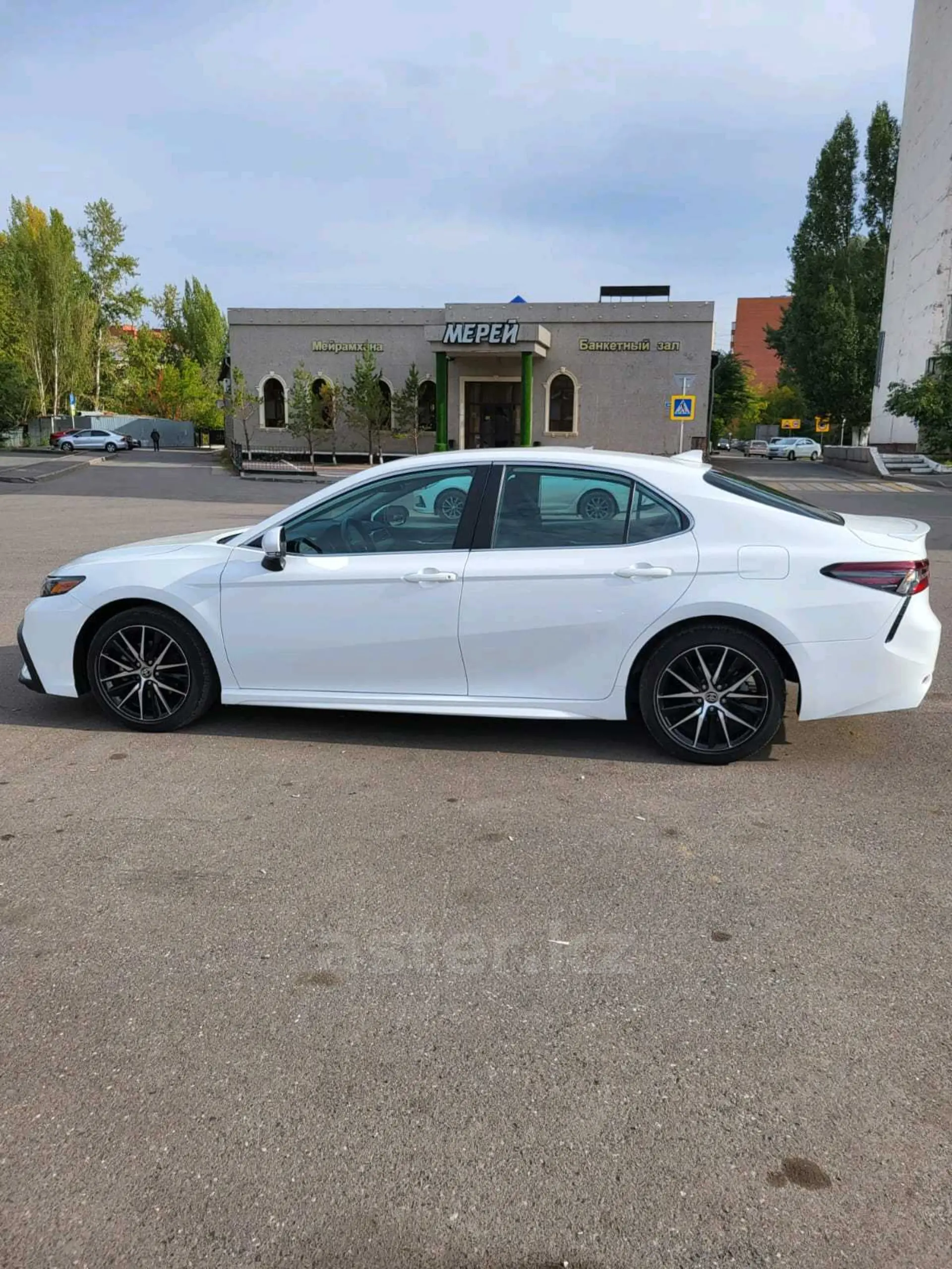 Toyota Camry 2022