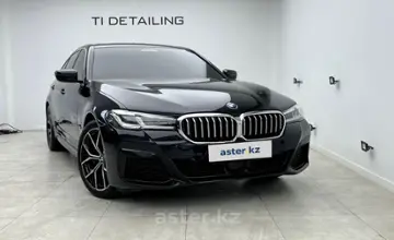 BMW 5 серии 2022 года за 35 450 000 тг. в Алматы