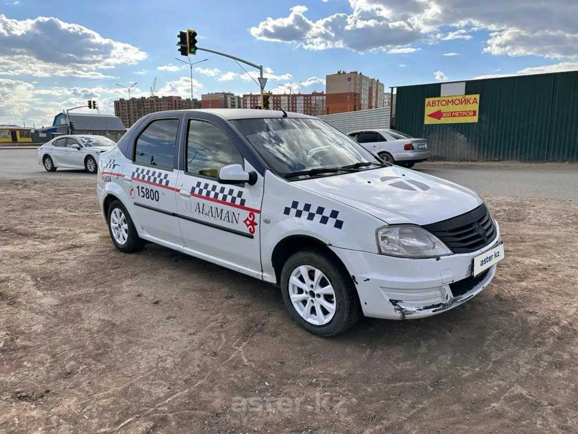 Renault Logan 2013