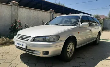 Toyota Camry 1998 года за 3 800 000 тг. в Шымкент