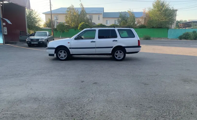 Volkswagen Golf 1996 года за 2 100 000 тг. в Жамбылская область