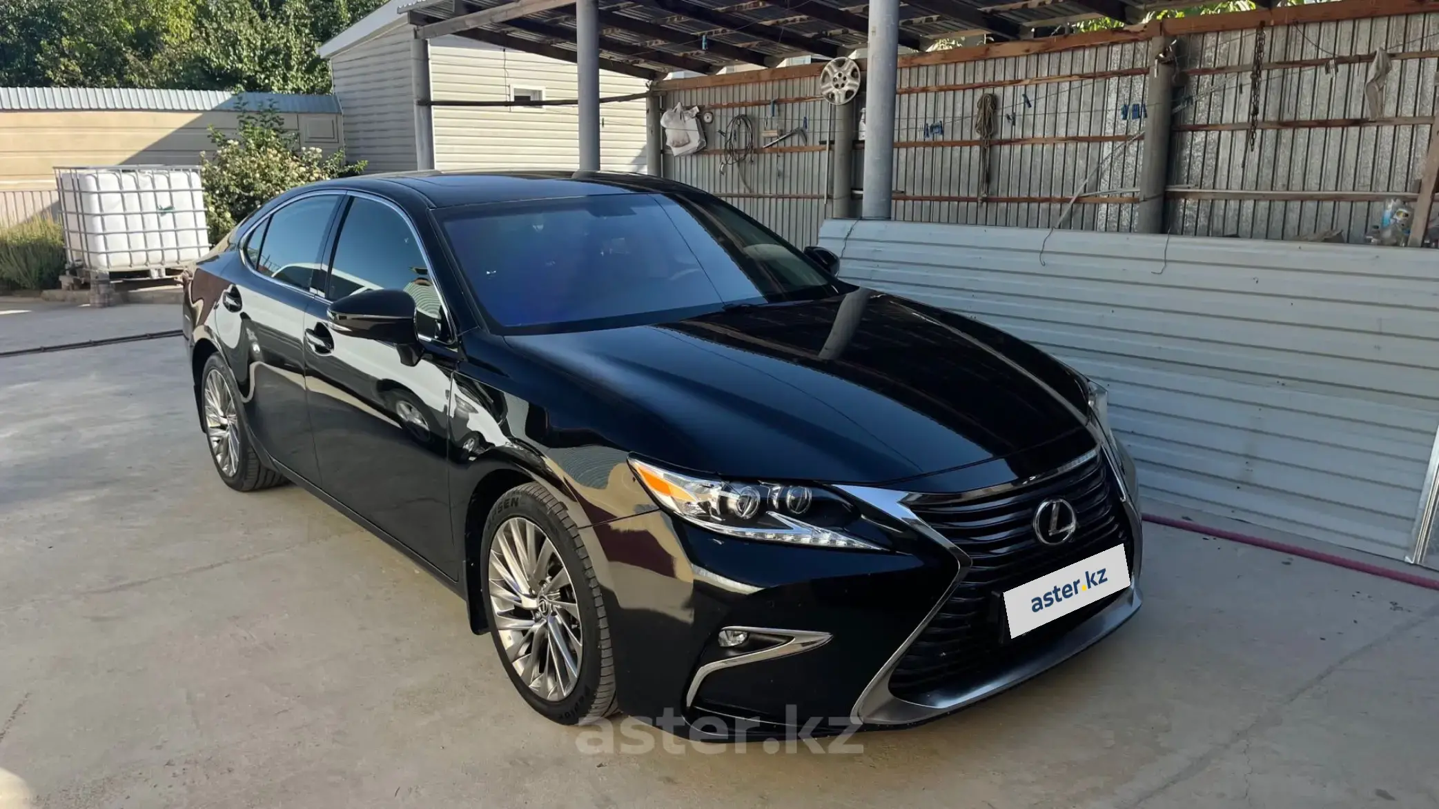 Lexus ES 2018