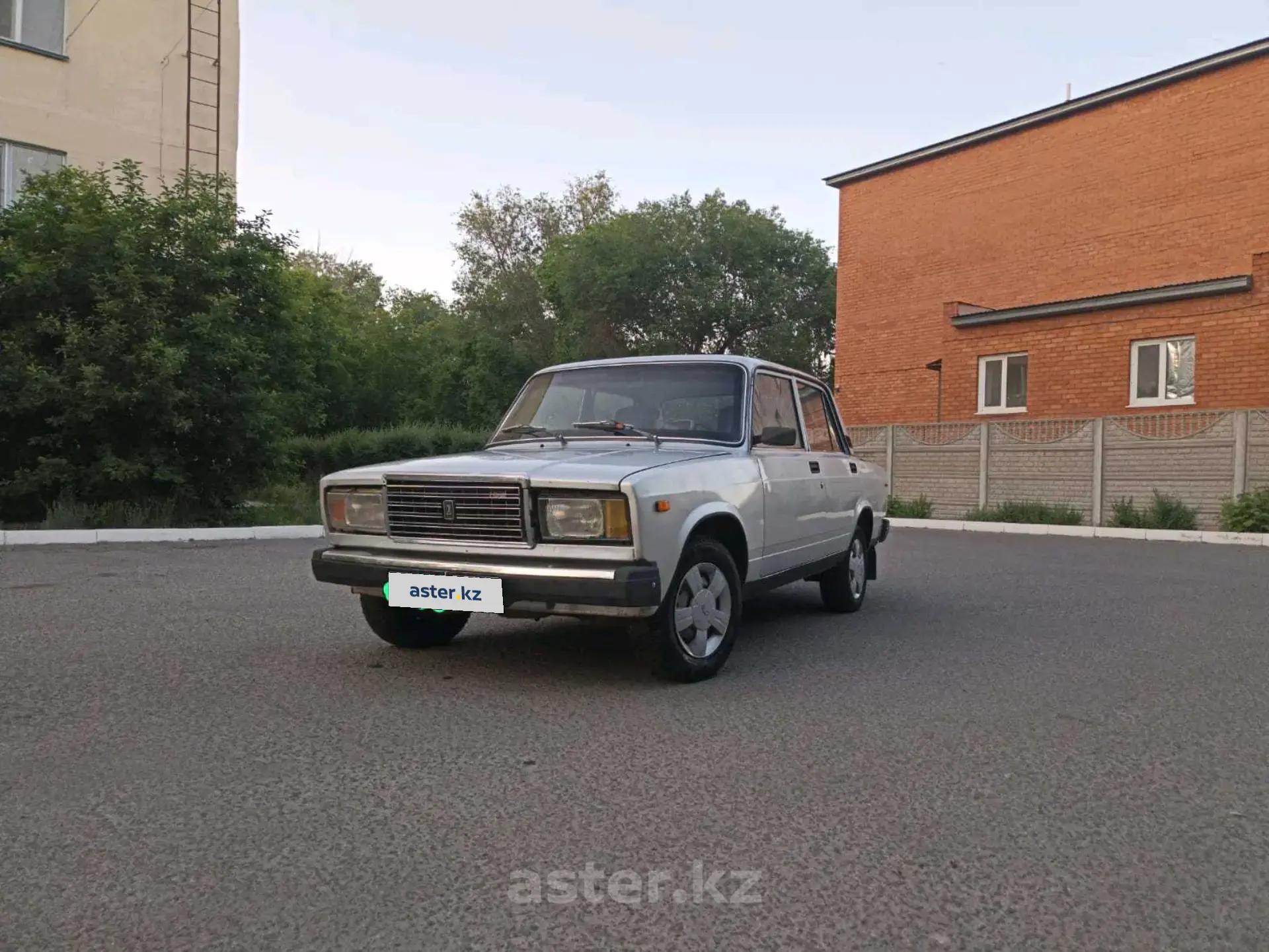 LADA (ВАЗ) 2107 2011