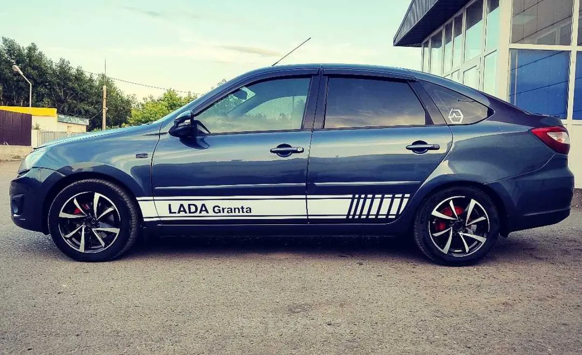 Купить LADA (ВАЗ) Granta 2015 года в Экибастузе, цена 4500000 тенге.  Продажа LADA (ВАЗ) Granta в Экибастузе - Aster.kz. №c907568