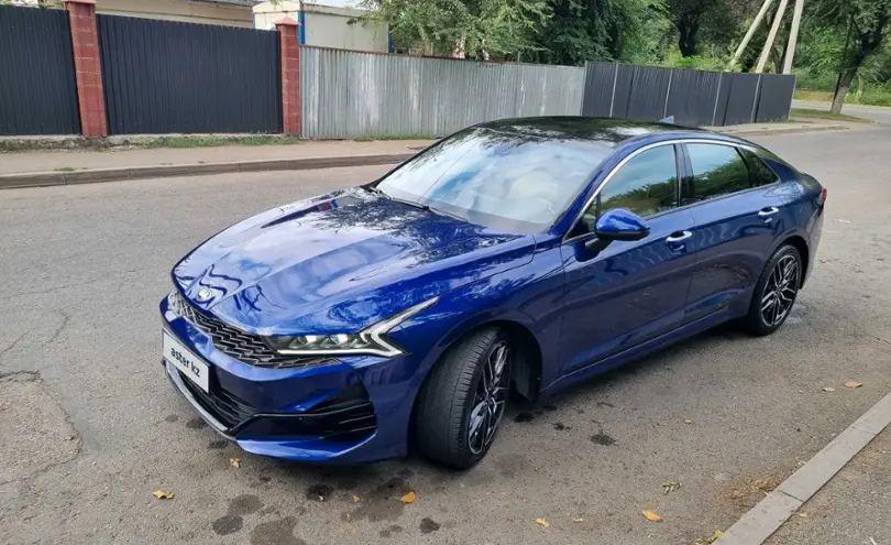 Kia K5 2021 года за 14 900 000 тг. в Алматы