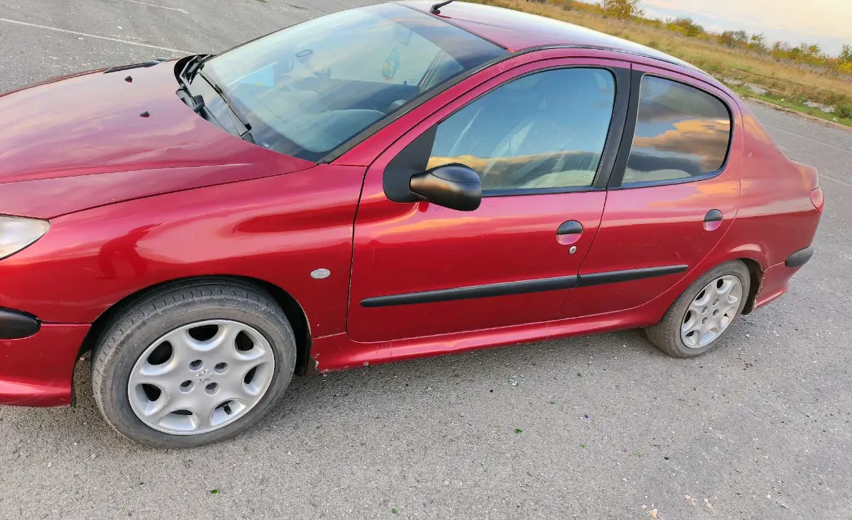 Купить Peugeot 206 2007 года в Карагандинской области, цена 1400000 тенге.  Продажа Peugeot 206 в Карагандинской области - Aster.kz. №c908075