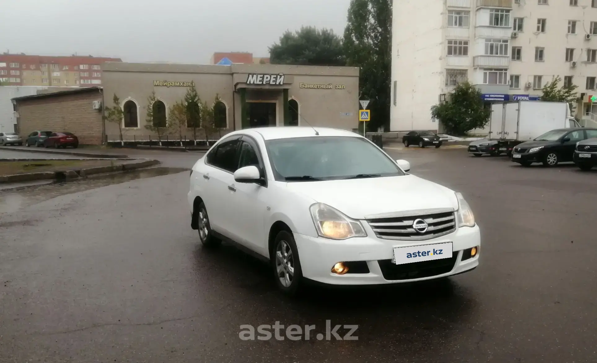 Nissan Almera 2014