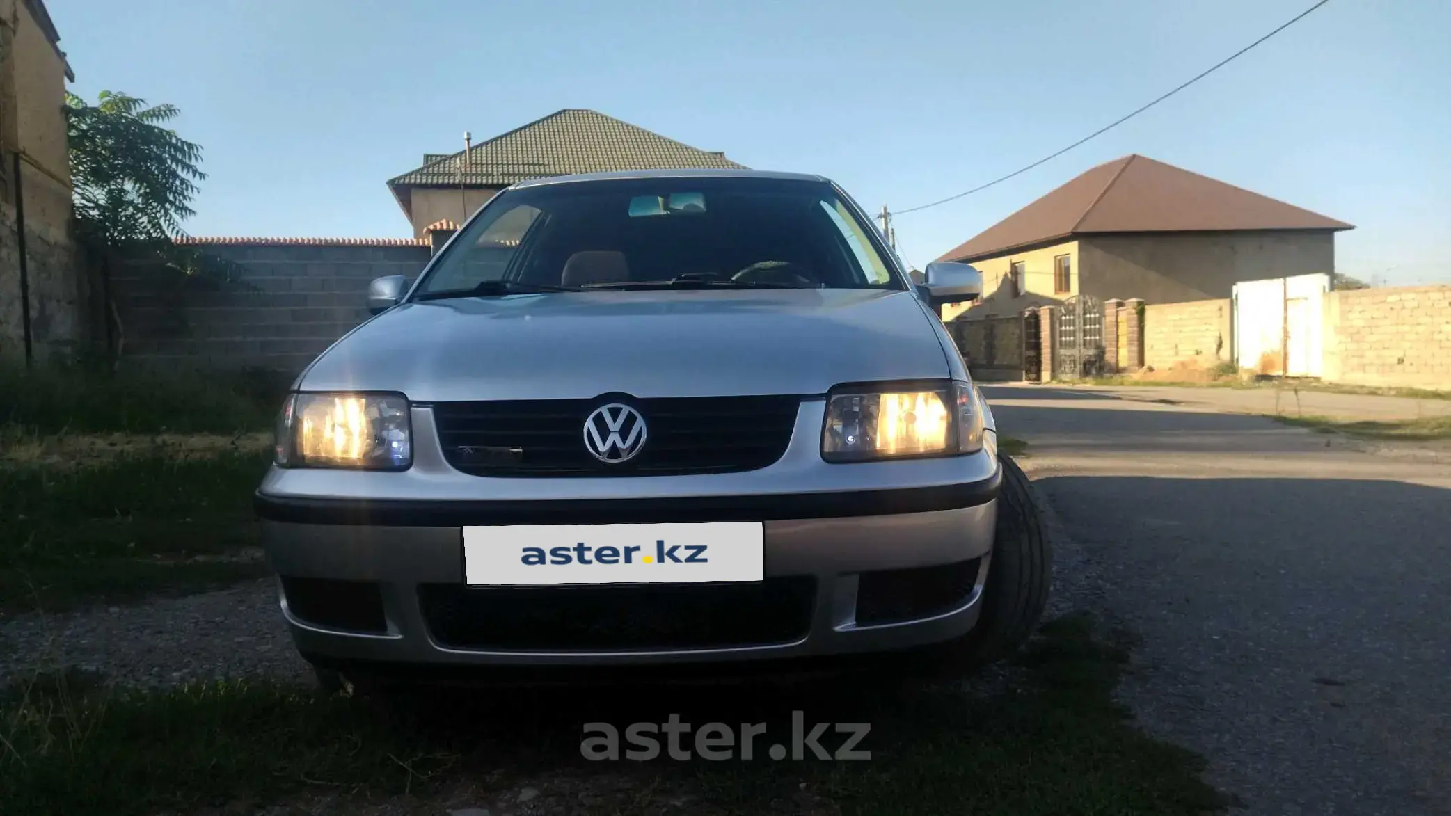 Volkswagen Polo 2000