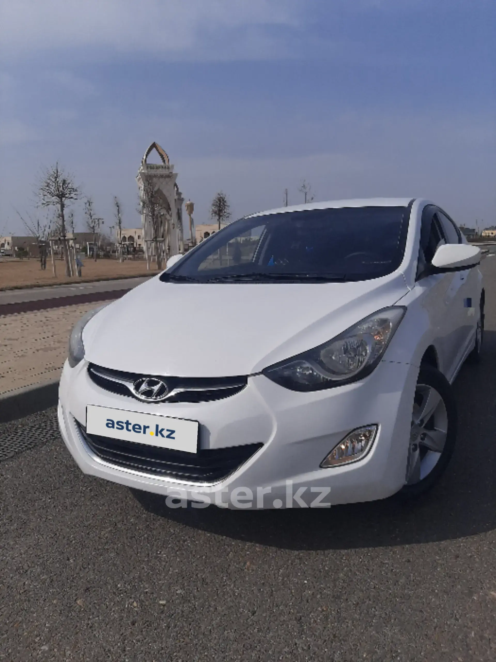 Hyundai Elantra 2013