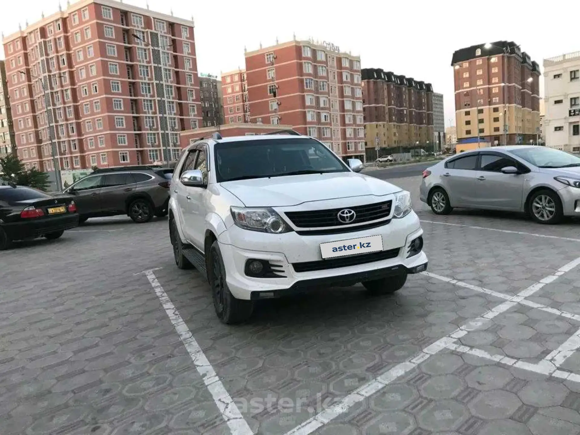 Toyota Fortuner 2015