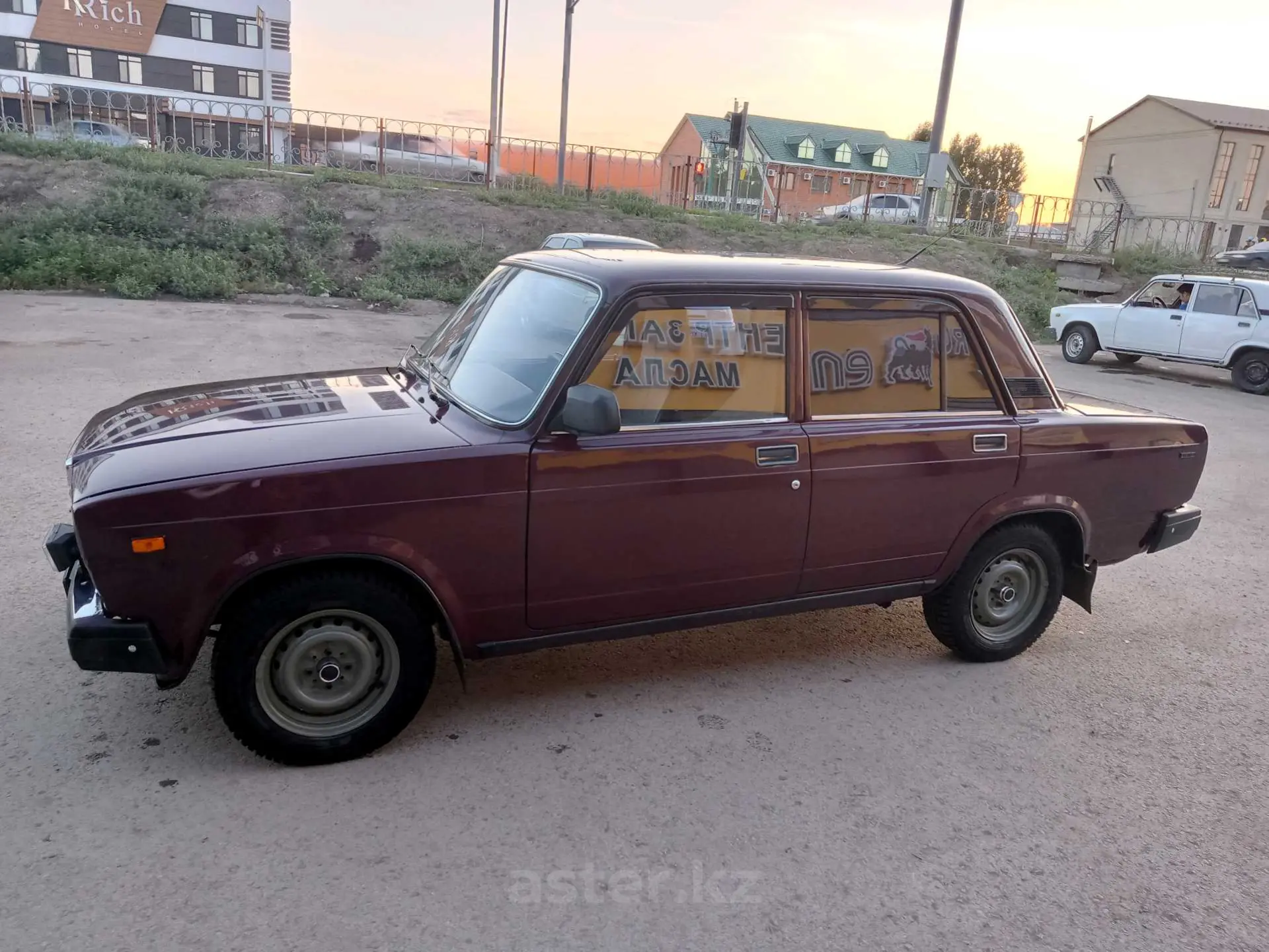 LADA (ВАЗ) 2107 2007