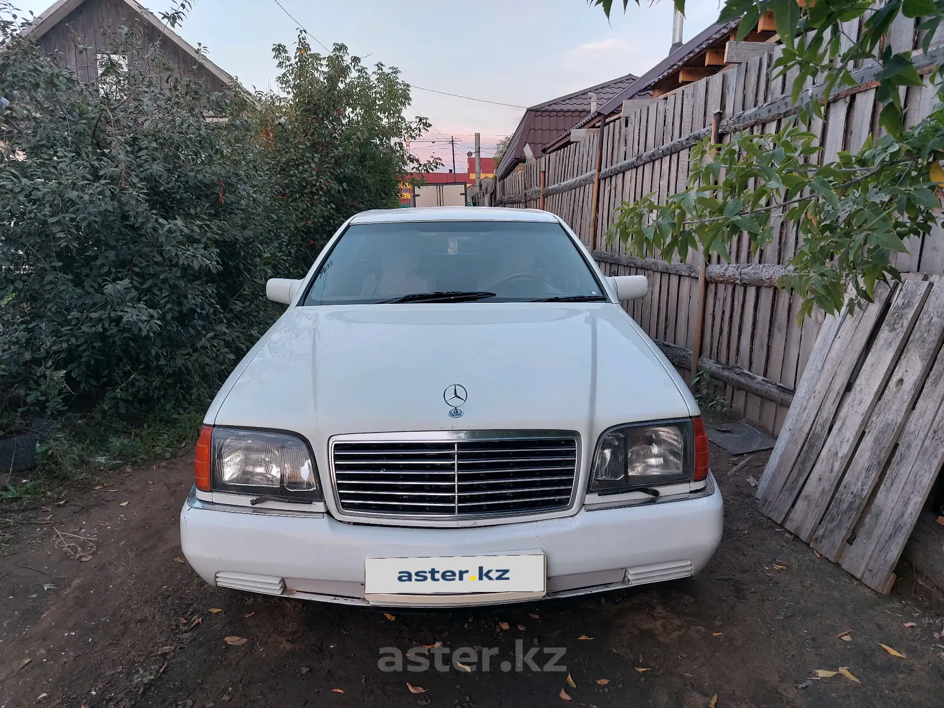 Mercedes-Benz S-Класс 1992