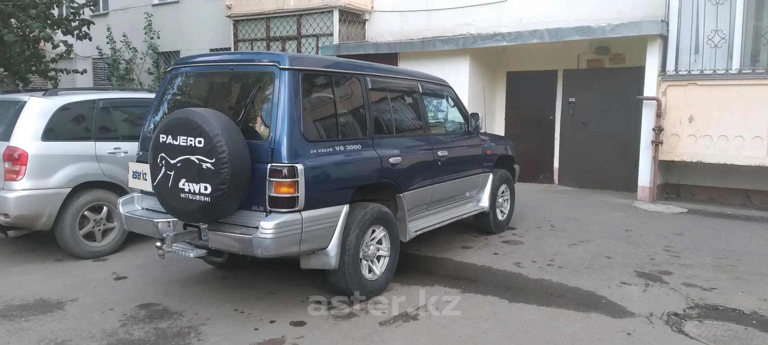 Mitsubishi Pajero 1999