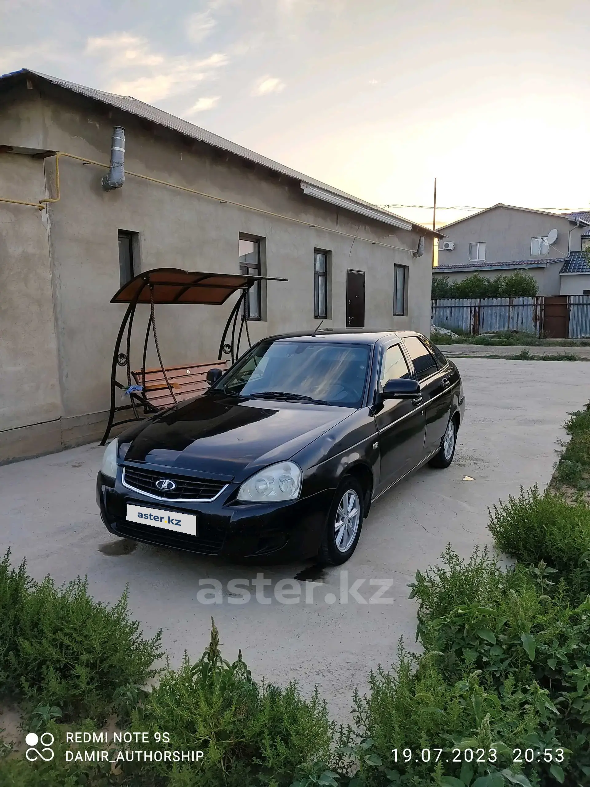 LADA (ВАЗ) Priora 2013