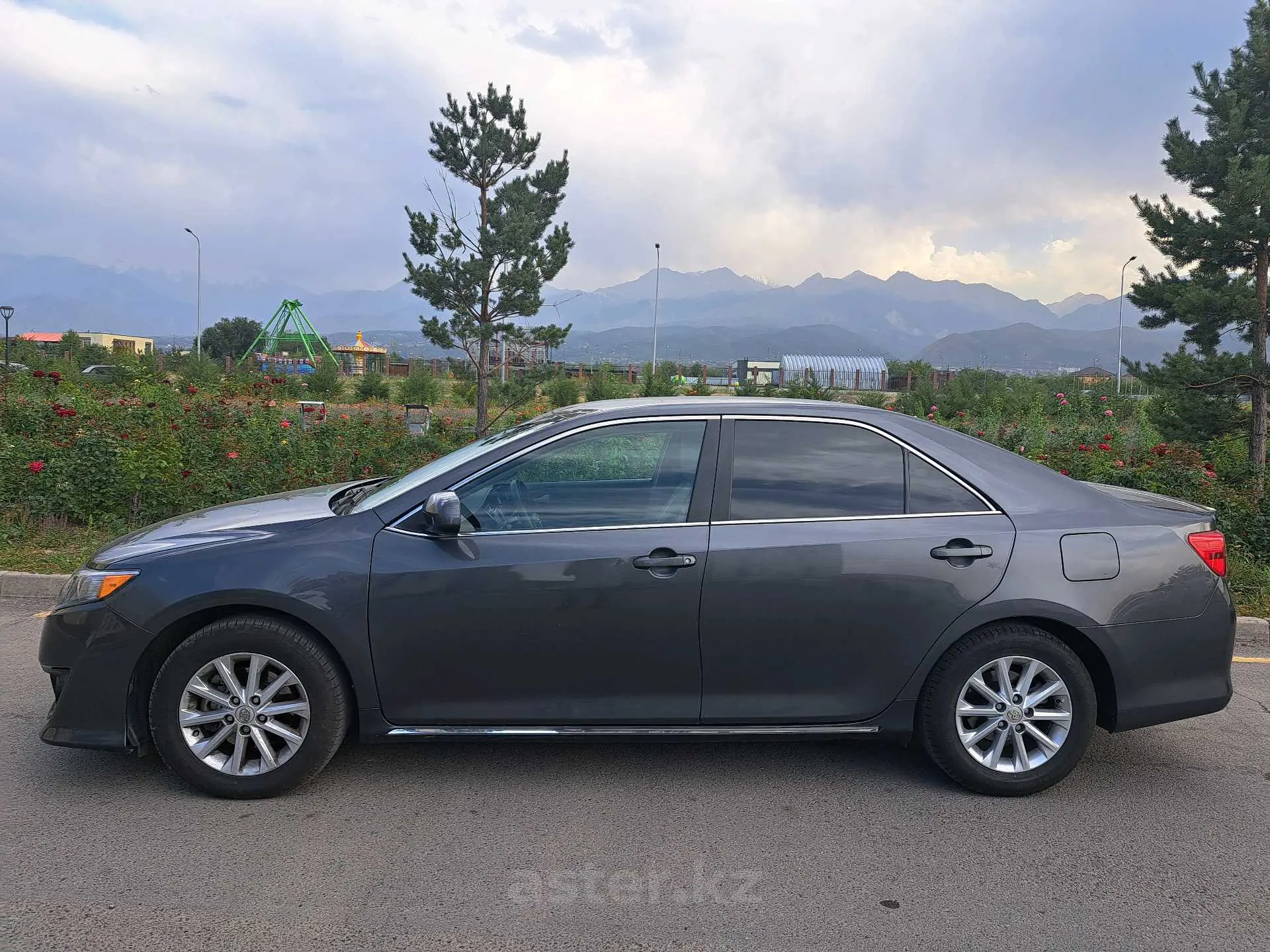 Toyota Camry 2012