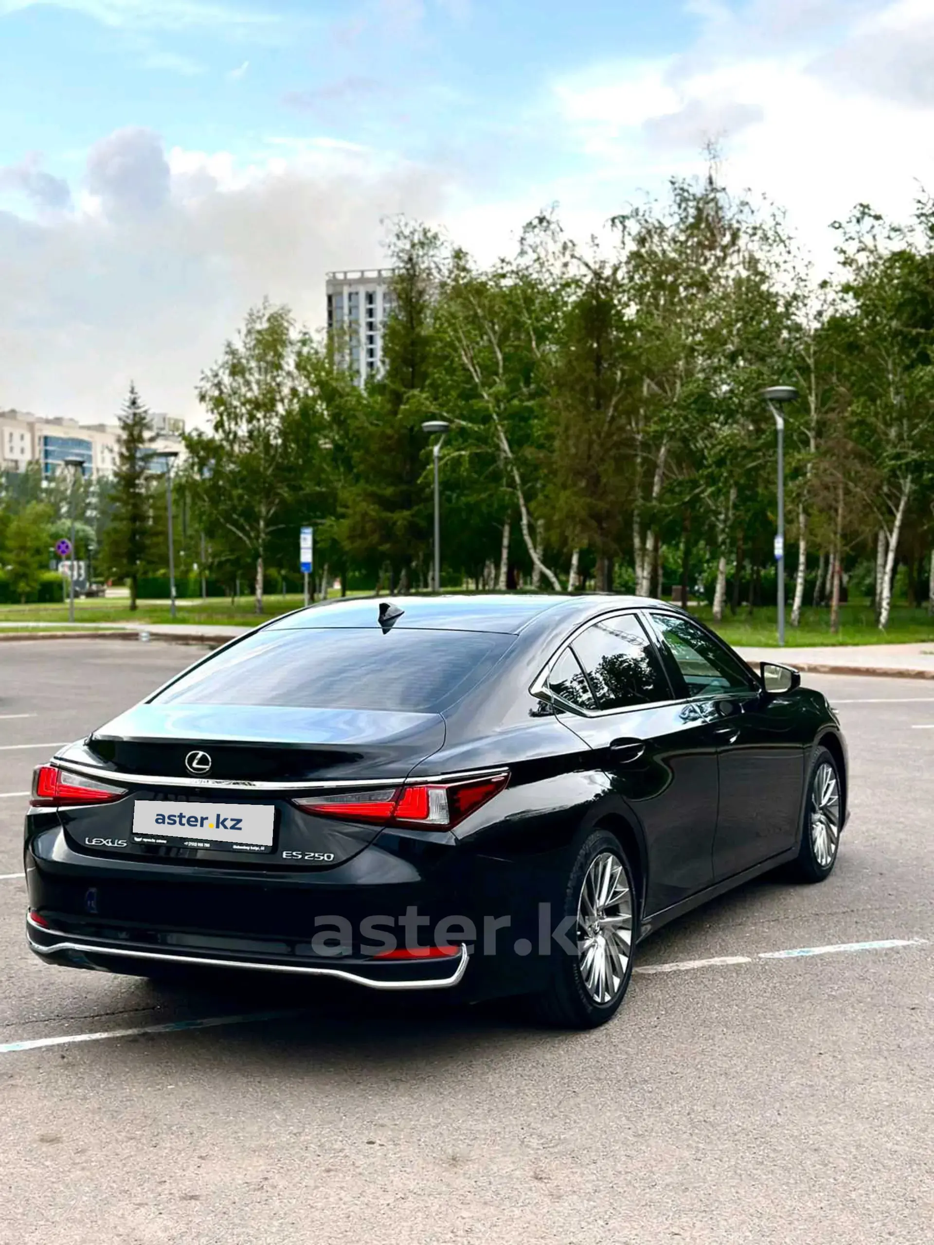 Lexus ES 2018