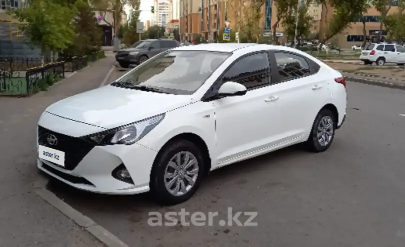 Hyundai Accent 2020 года за 8 500 000 тг. в Астана