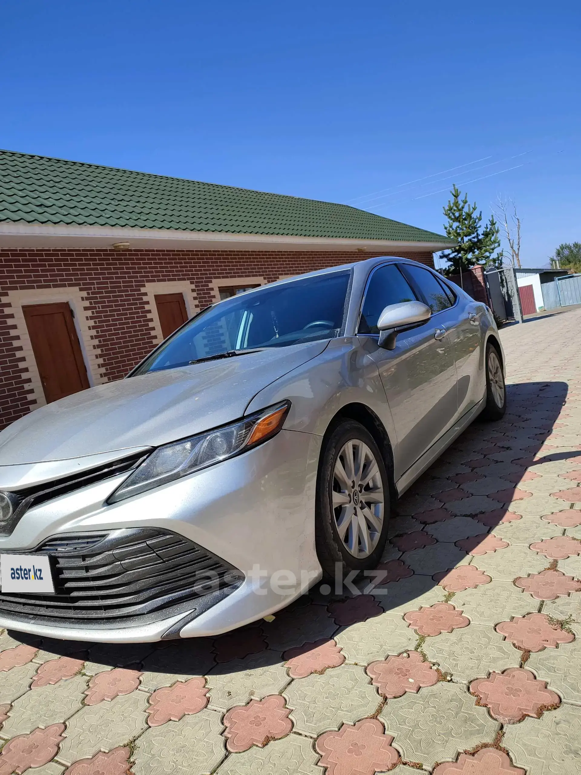 Toyota Camry 2019