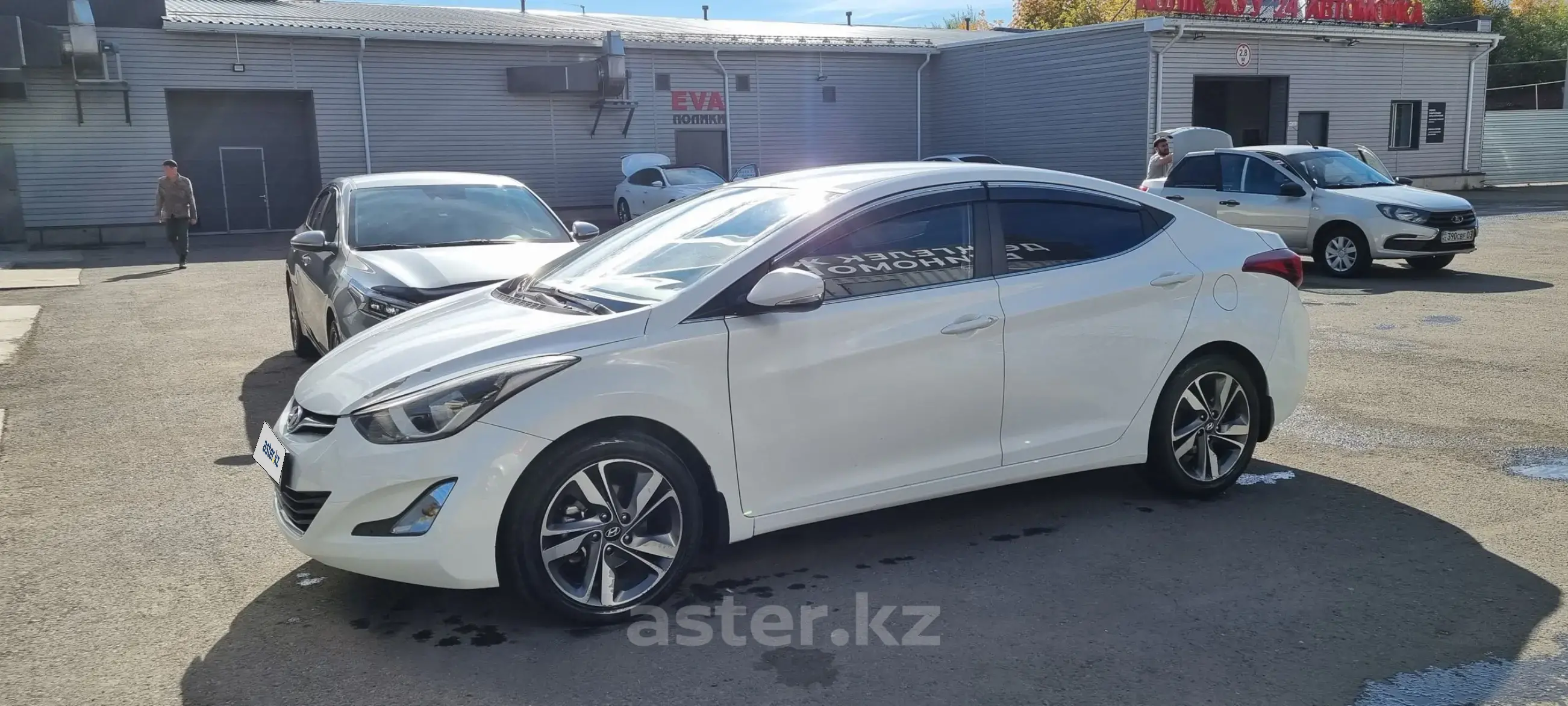 Hyundai Elantra 2014