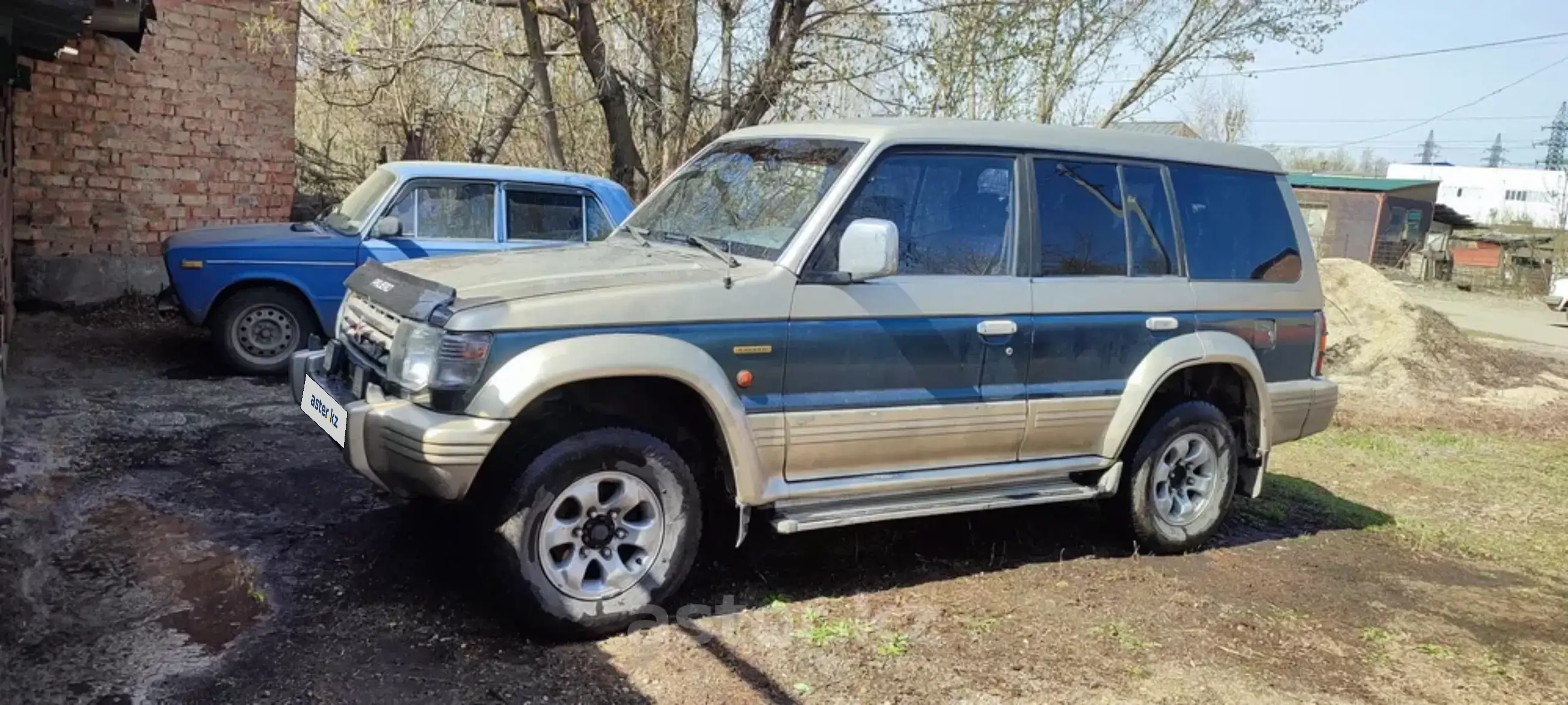 Mitsubishi Pajero 1992