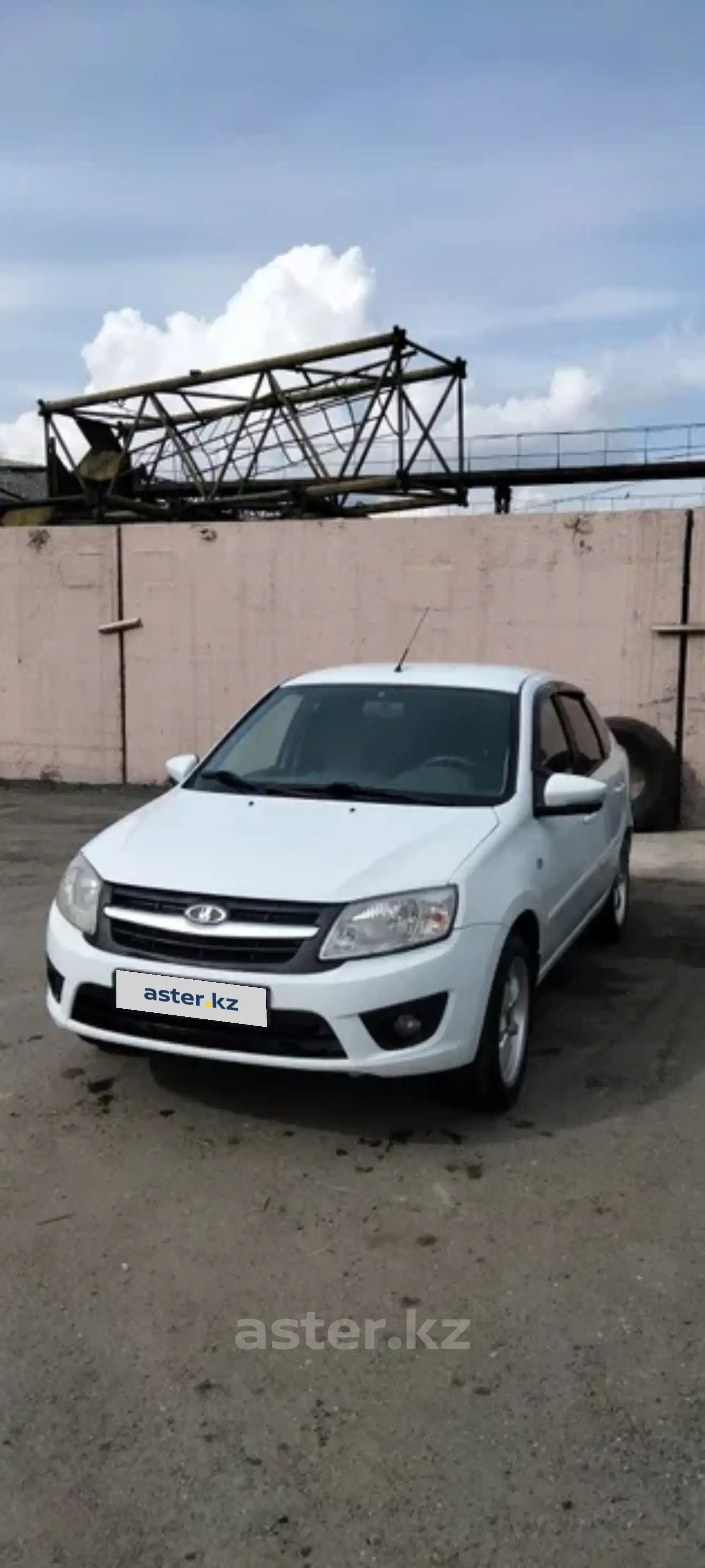 LADA (ВАЗ) Granta 2015