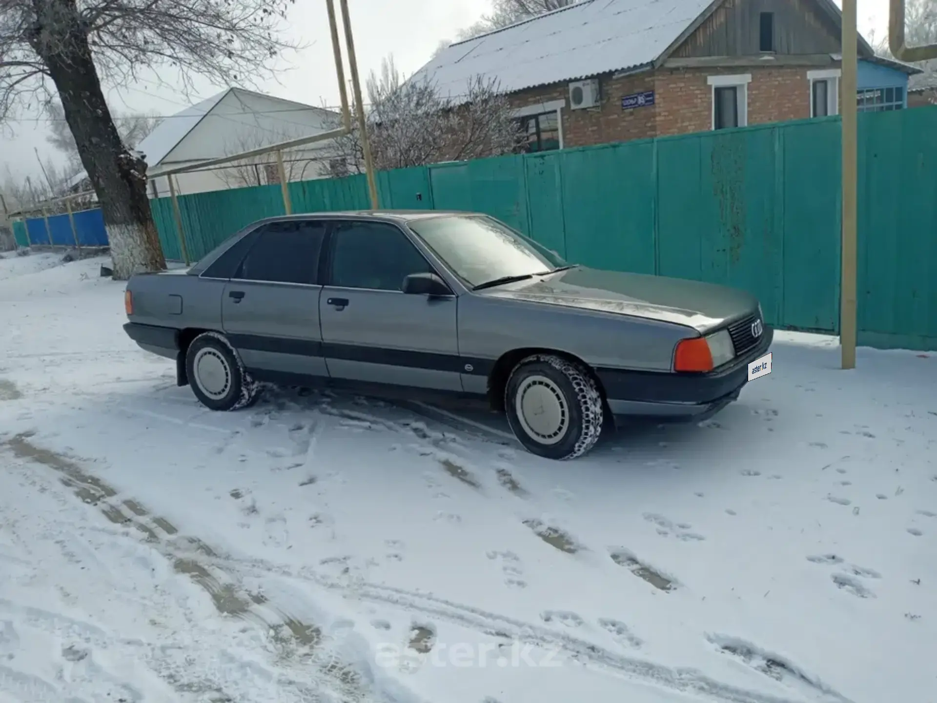 Audi 100 1990