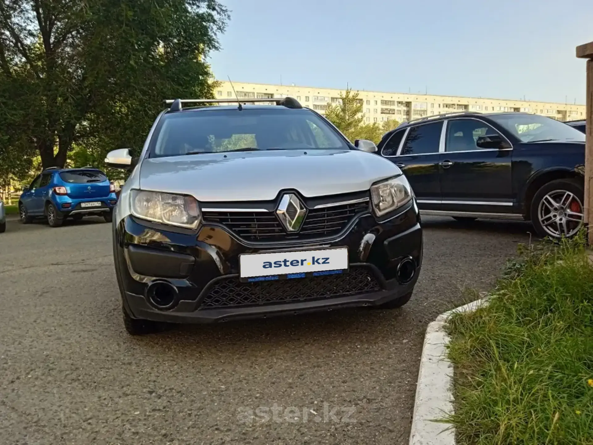 Renault Sandero 2015