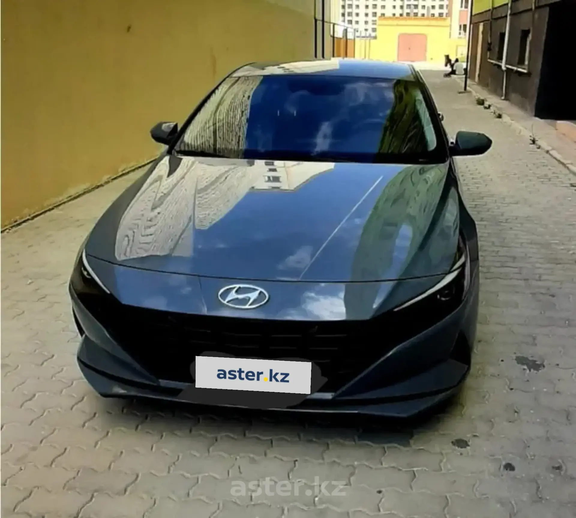 Hyundai Elantra 2022