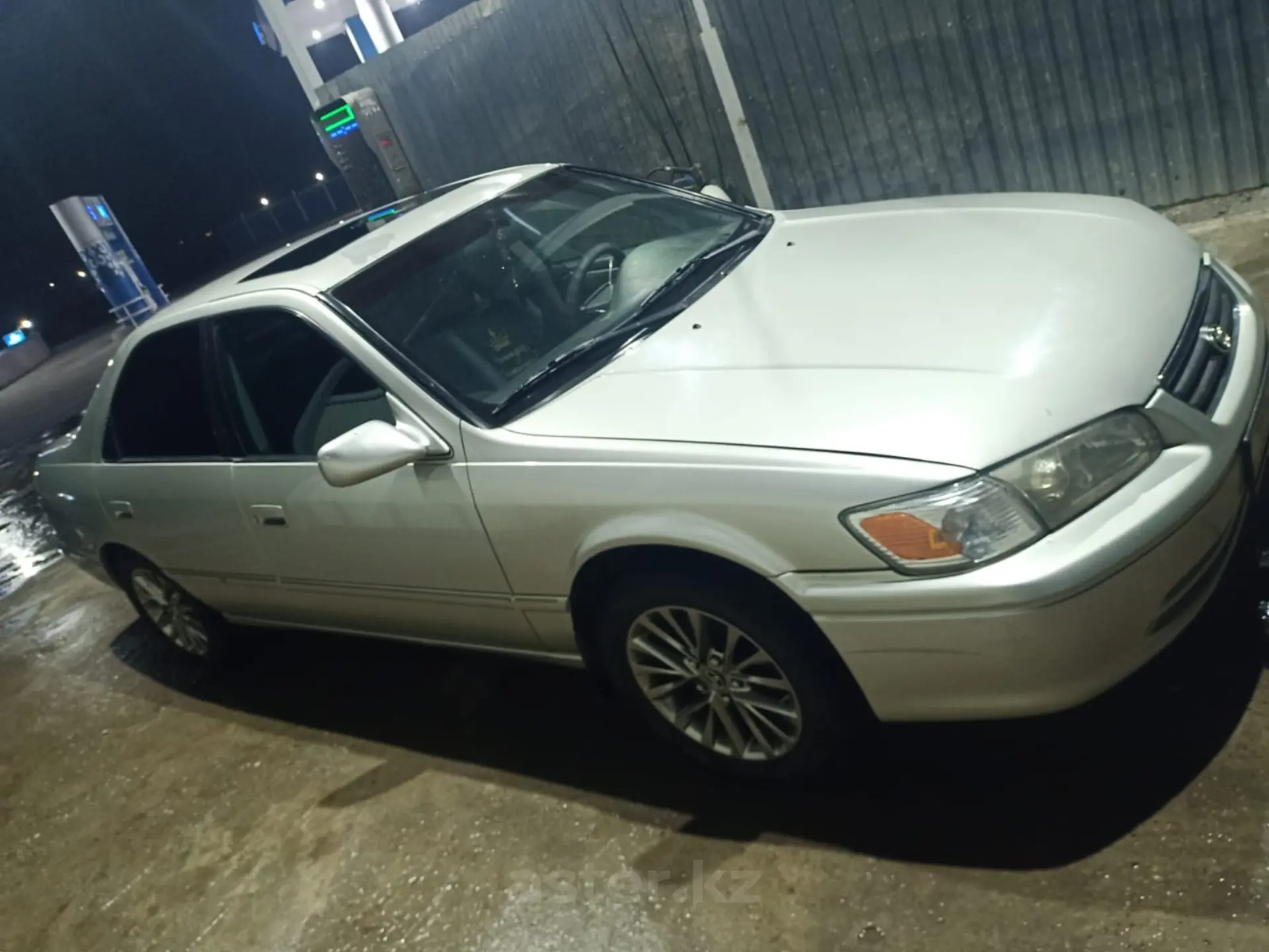 Toyota Camry 2000