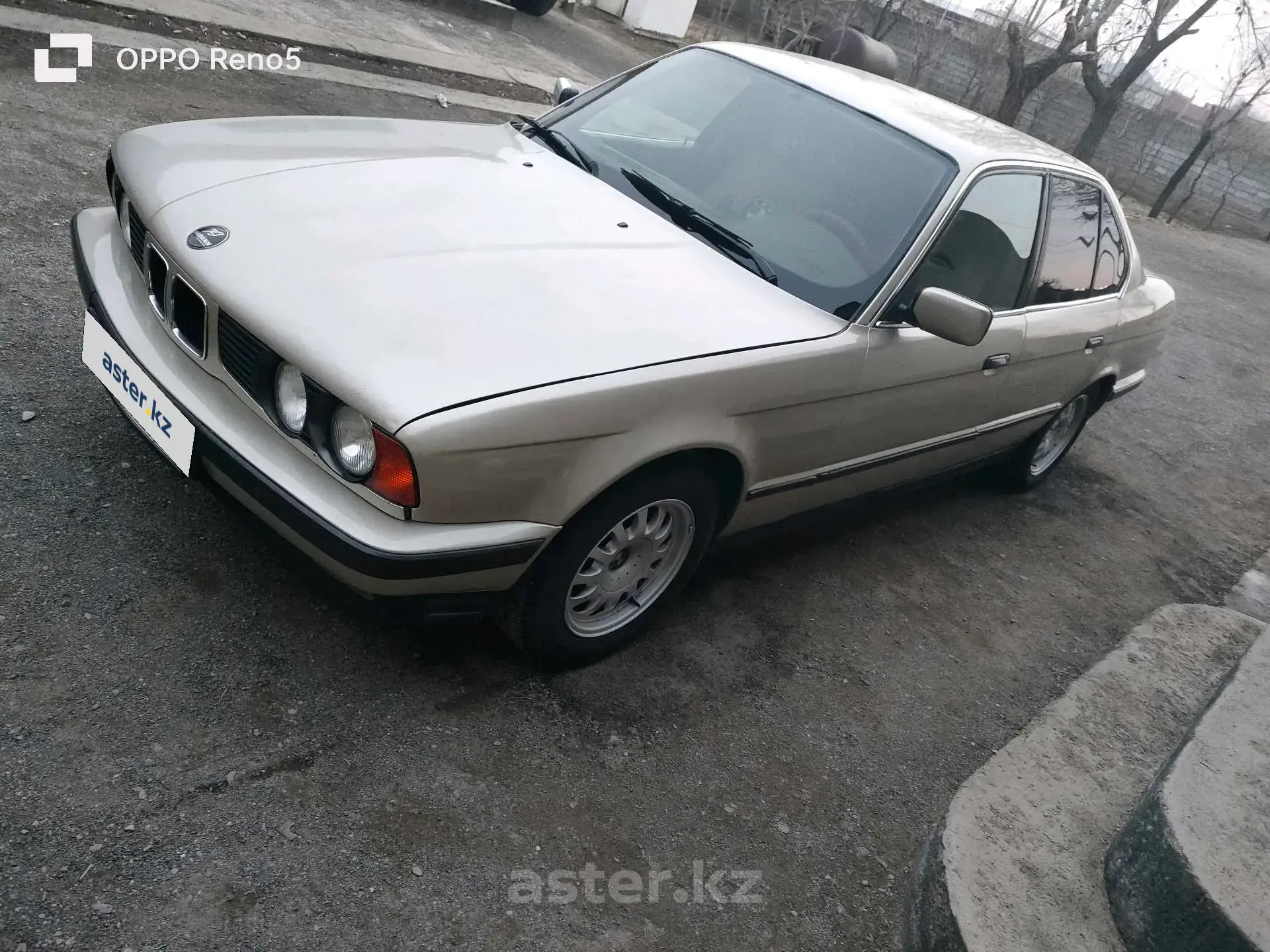 BMW 5 серии 1990