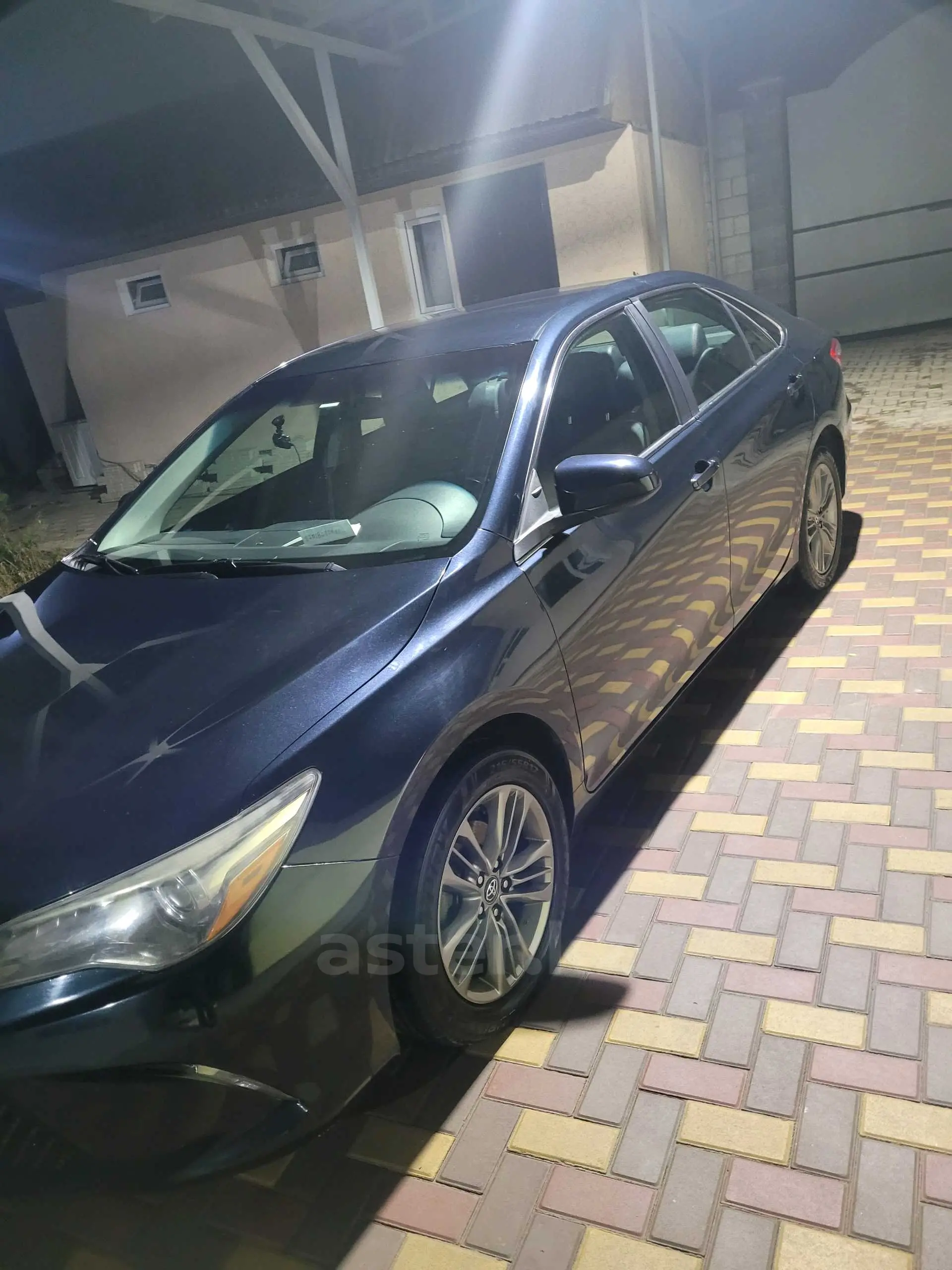 Toyota Camry 2017