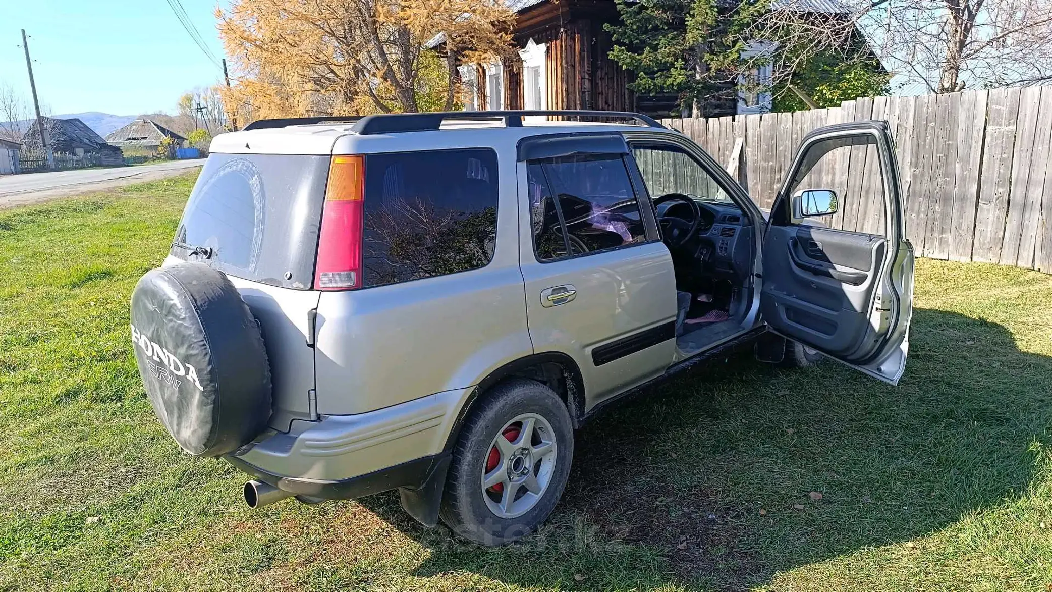 Купить Honda CR-V 1996 года в Усть-Каменогорске, цена 4000000 тенге.  Продажа Honda CR-V в Усть-Каменогорске - Aster.kz. №c981247