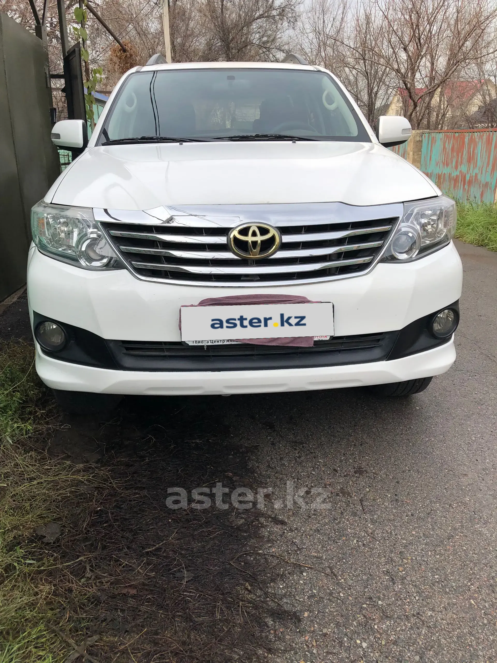 Toyota Fortuner 2015