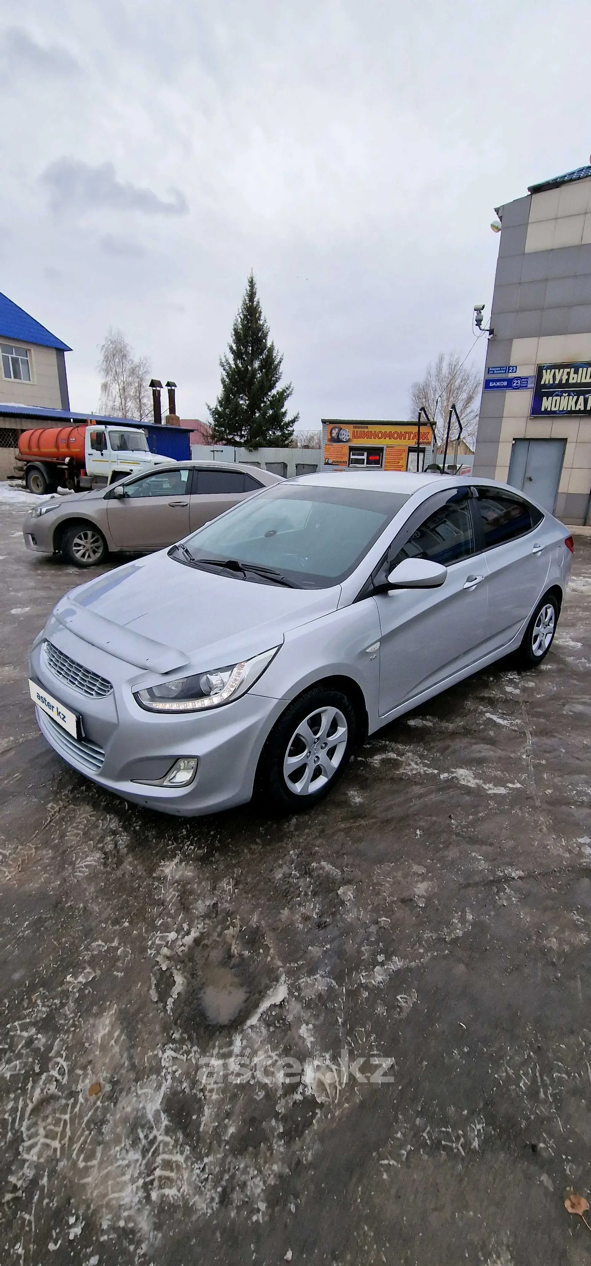 Hyundai Accent 2014