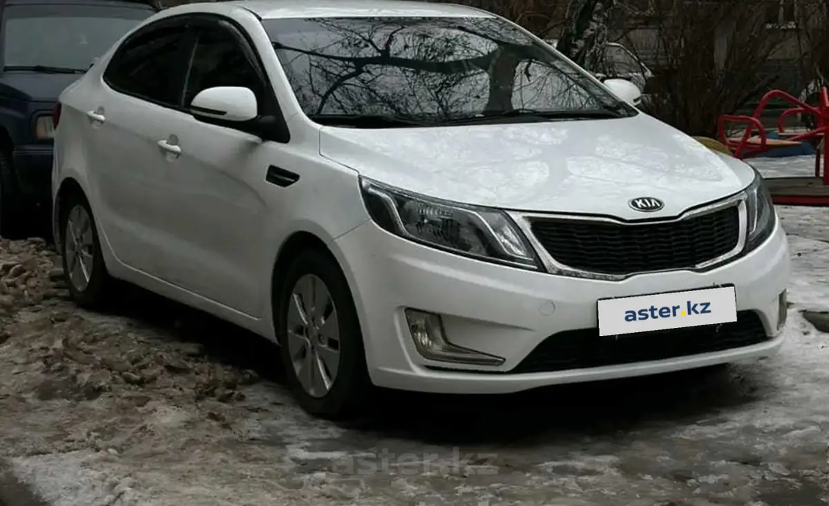 Купить Kia Rio 2015 года в Алматы, цена 5600000 тенге. Продажа Kia Rio в  Алматы - Aster.kz. №c982130