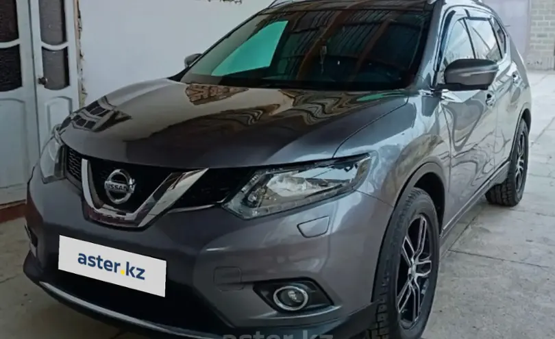 Nissan x trail объем